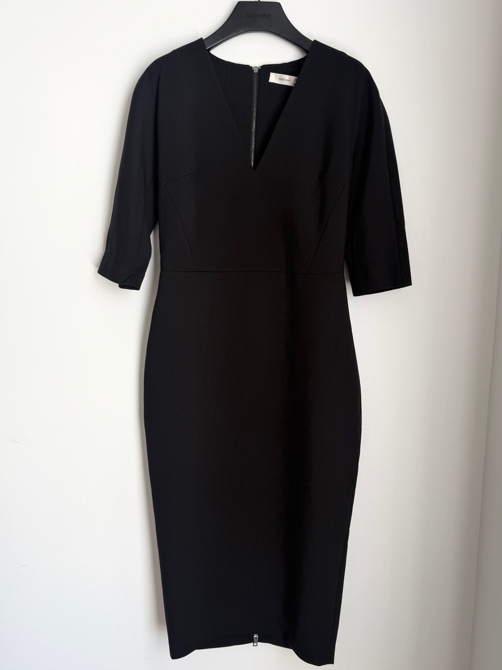 NWT SUISTUDIO Riley Black Wool Dress Size 6 / EU 38